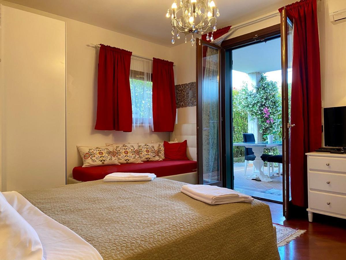 B&B Garda 4U Desenzano del Garda Eksteriør bilde
