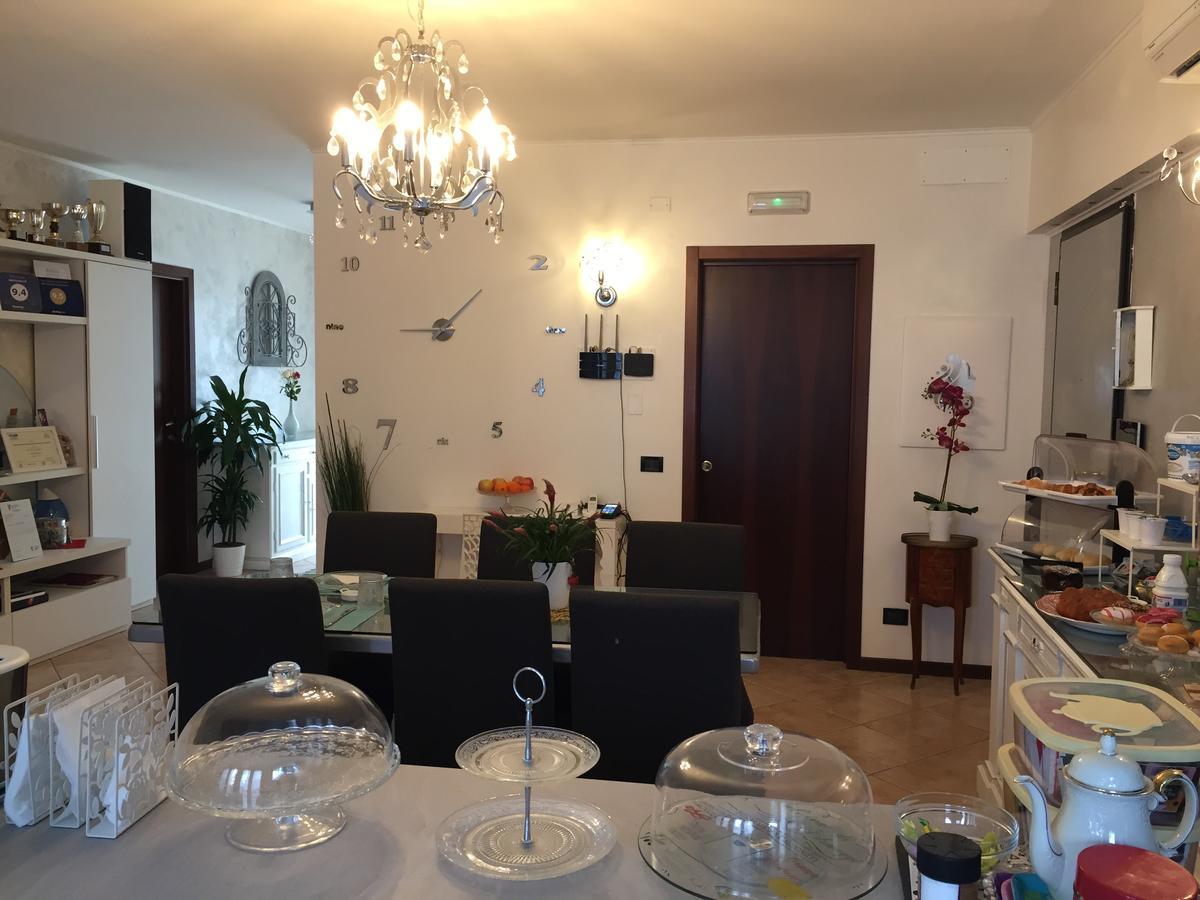 B&B Garda 4U Desenzano del Garda Eksteriør bilde