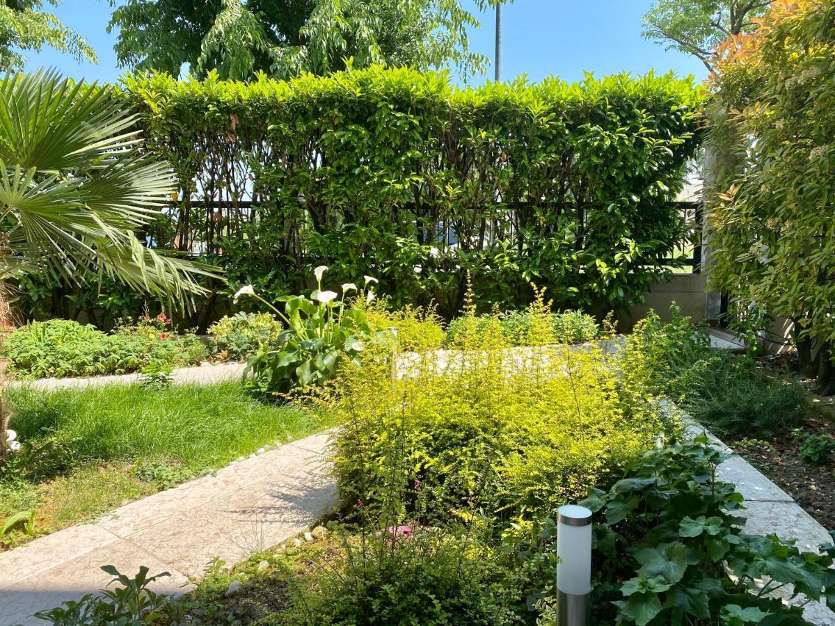 B&B Garda 4U Desenzano del Garda Eksteriør bilde